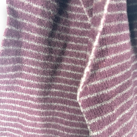 Gap 100% Merino Wool Casual Stripe Unisex Scarf, Eggplant/Grey Stripe, OS - Picture 3 of 12